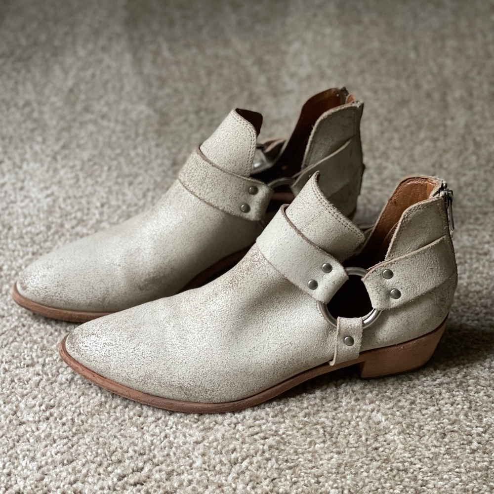 Frye booties